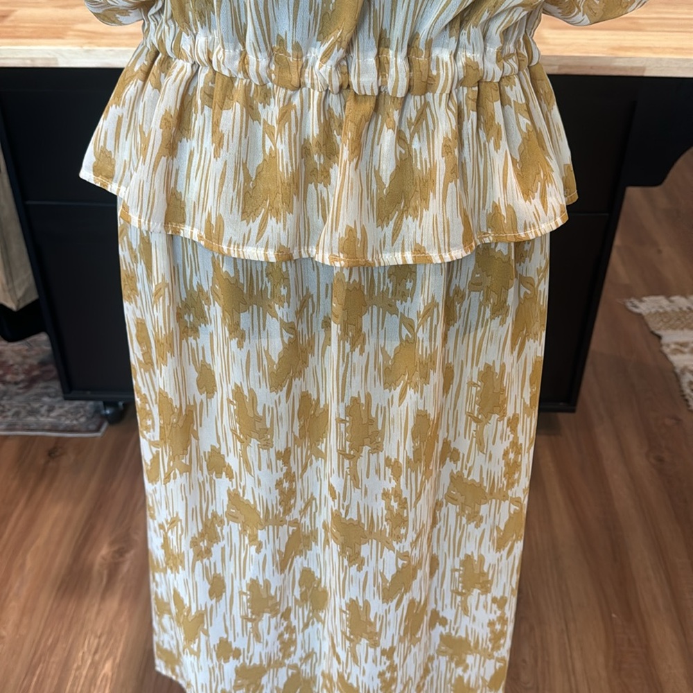 Nordstrom Rack Fall Shall 🍁 - Picture 3 of 5